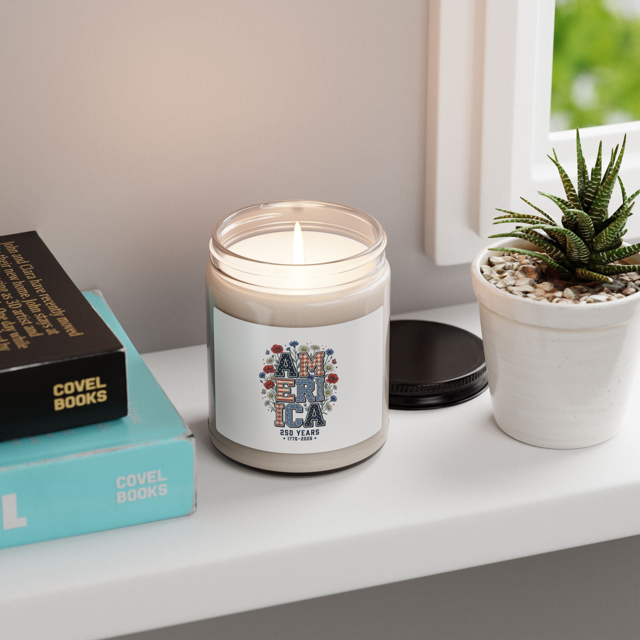 Vintage Americana 'America' Floral Patriotic Soy Candle | 4th of July